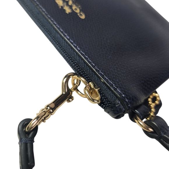 Coach Corner Zip Small Wristlet Crossgrain Leather Navy Blue Pouch Gold Hardware - Picture 5 of 10